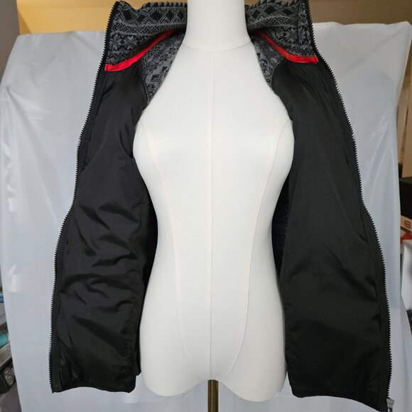 Skyr Nordic Knit Softshell Jacket Black/Grey with Red Trim | Size M | Winter Act - Picture 7 of 9